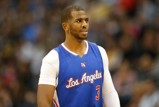 也是她冲到 也是她冲到